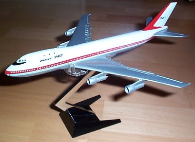 747-house_aeromini.jpg