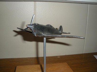 B P-40 1.JPG