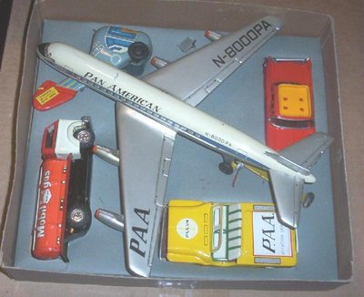 HTC Pan American Airport Set - 1956 - (2).jpg