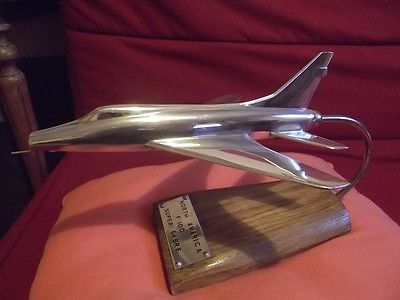F-100.JPG
