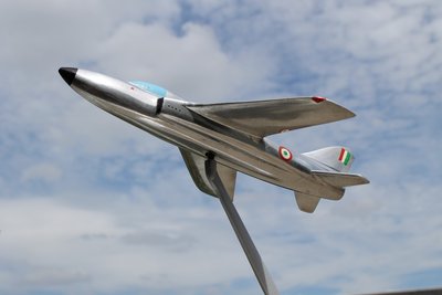 Folland Gnat 018 [50%].jpg
