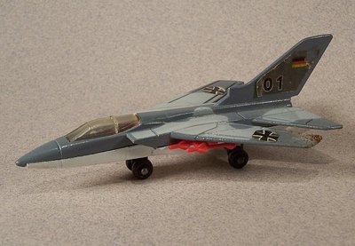 SB-22 Tornado Luftwaffe loose.jpg