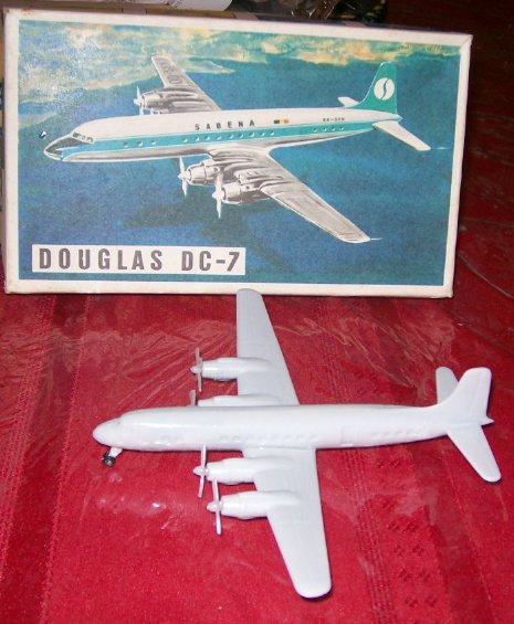 My_Dubena_DC-7-01.JPG