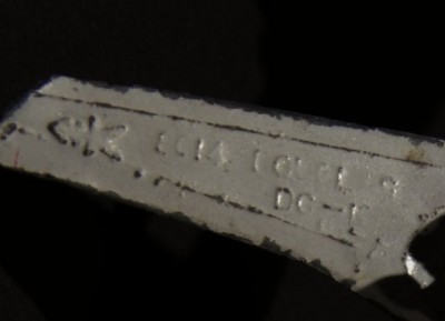 Tomy DC-10 003 wing marks.jpg